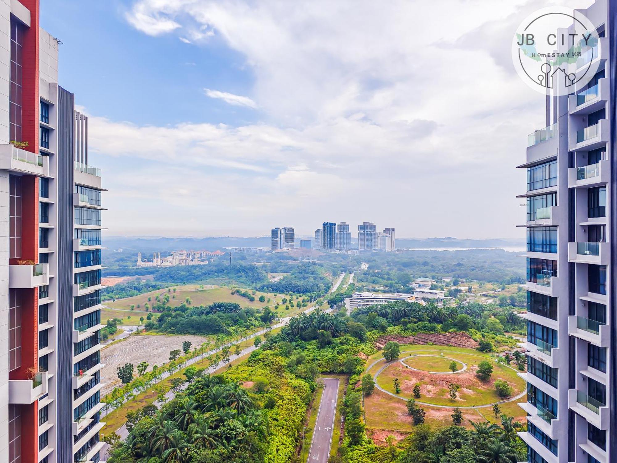 Grand Medini By Rr Jbcity Нусаджайя Экстерьер фото